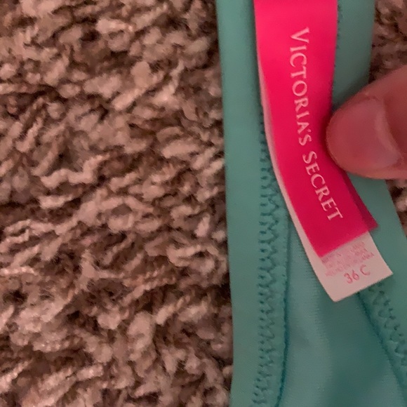 Bathing suit top - Picture 3 of 3